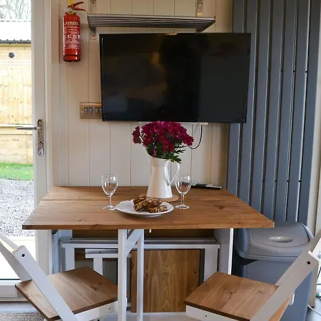 度假居 Merlins Cabin *